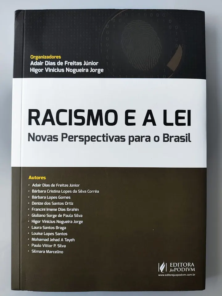 Capa da obra Racismo e a Lei: Novas Perspectivas para o Brasil.